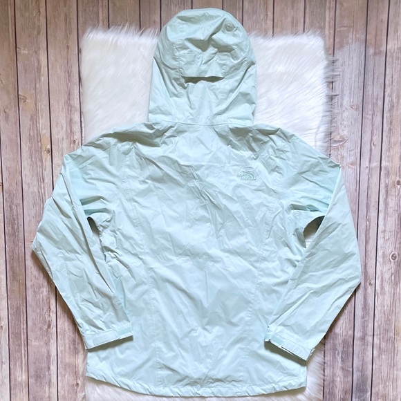 The North Face Women’s Venture 2 Rain Jacket In Misty Jade - Picture 6 of 9